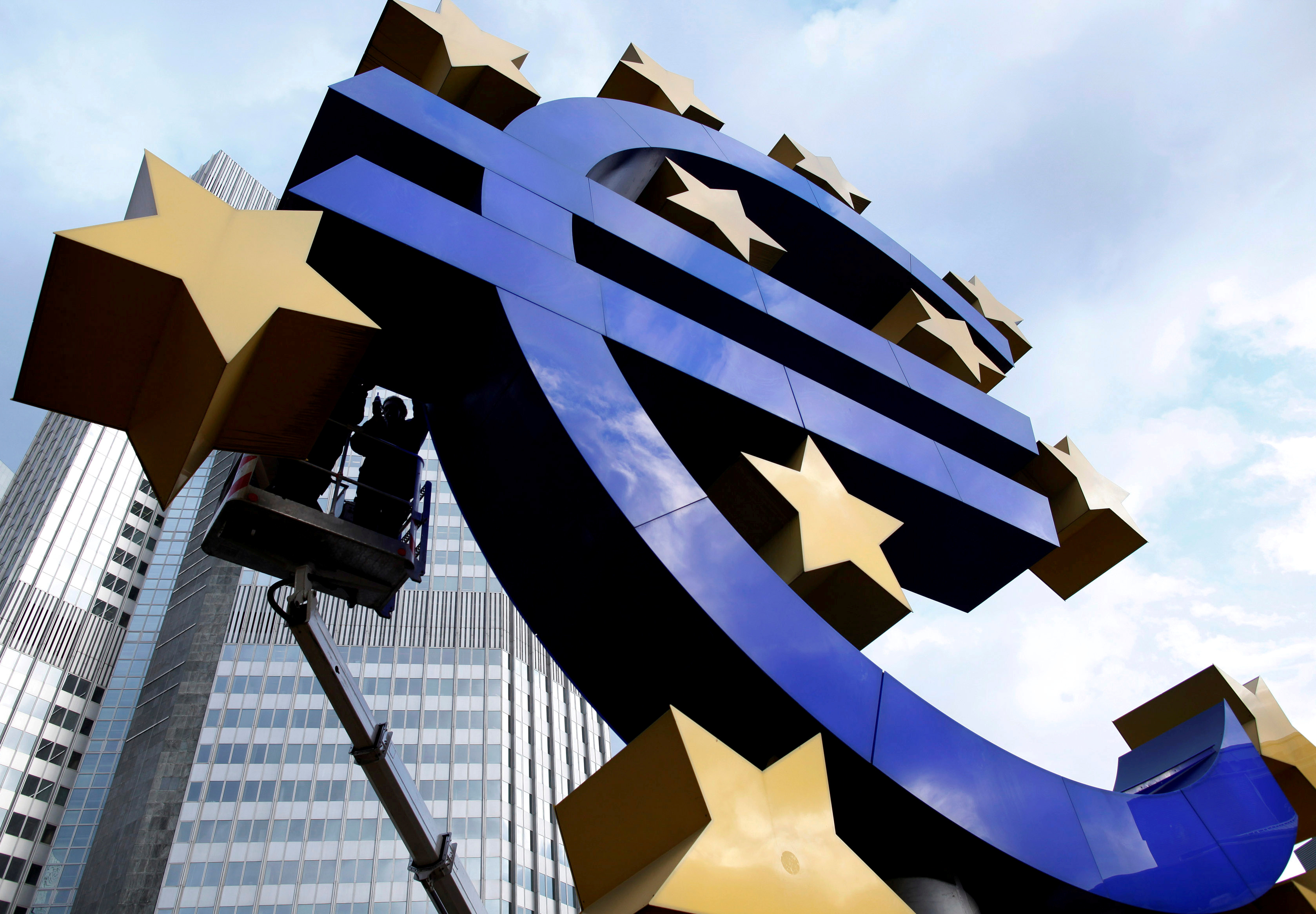 ECB/Kazimir "Faiz Artışına Devam Etmeliyiz"